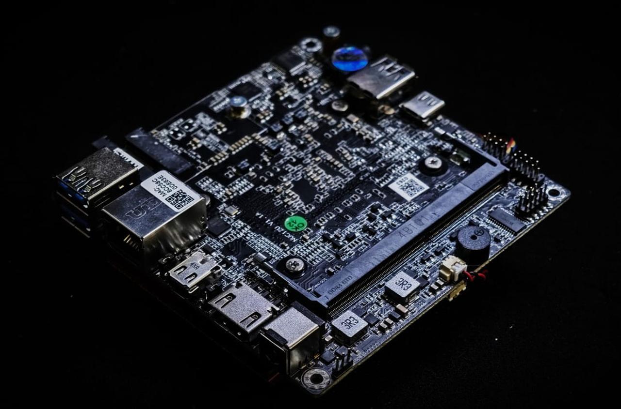 画像: 高品質なCPU搭載ボード