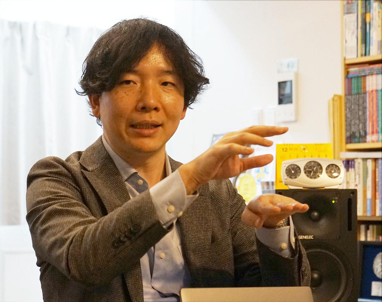 画像: ハーマンインターナショナル株式会社 Lifestyle Audio-Consumer マーケティング部プロダクトマネージャーの根木健太さん。今回の取材のために、わざわざ奈良まで足を運んでくれました