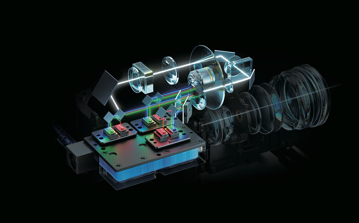 画像4: 『アンカー Nebula X1』×『オブリビオン』驚きの新星プロジェクター。緻密な映像と音響に仰天【厳選コンポーネントで挑む「トム・クルーズ映画」感動再生】