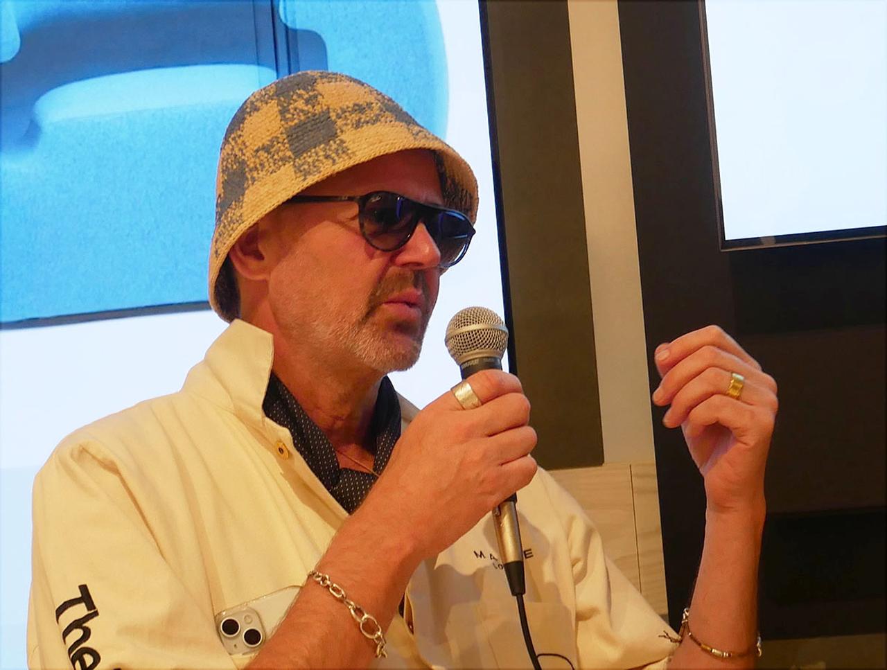 画像: マイケル・ヤング氏