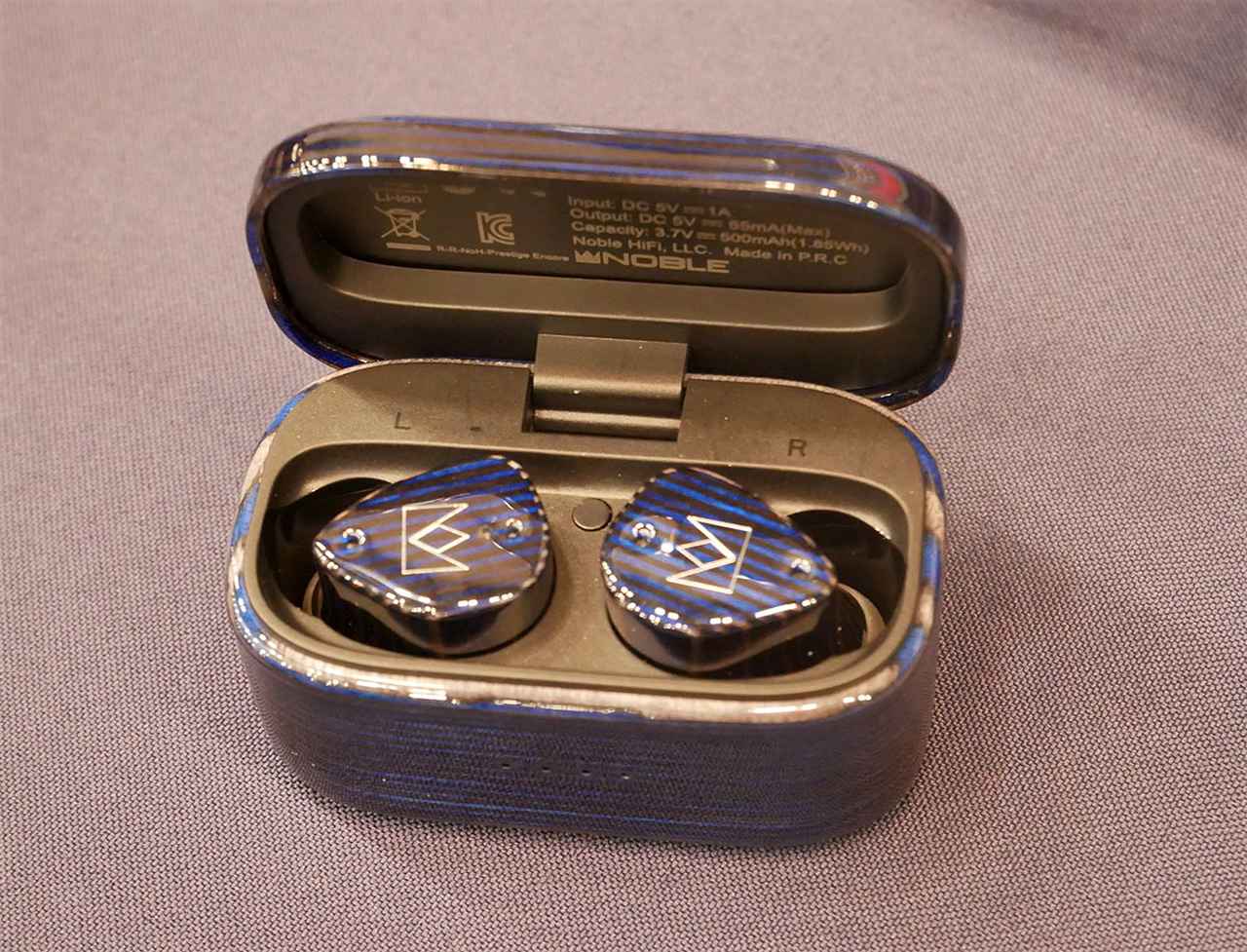 画像7: 【ポタフェス2025冬 秋葉原 レポート02】B1Fのアユートブースには、Astell & Kernやqdcなどの人気ブランドの世界初展示モデルが多数並ぶ