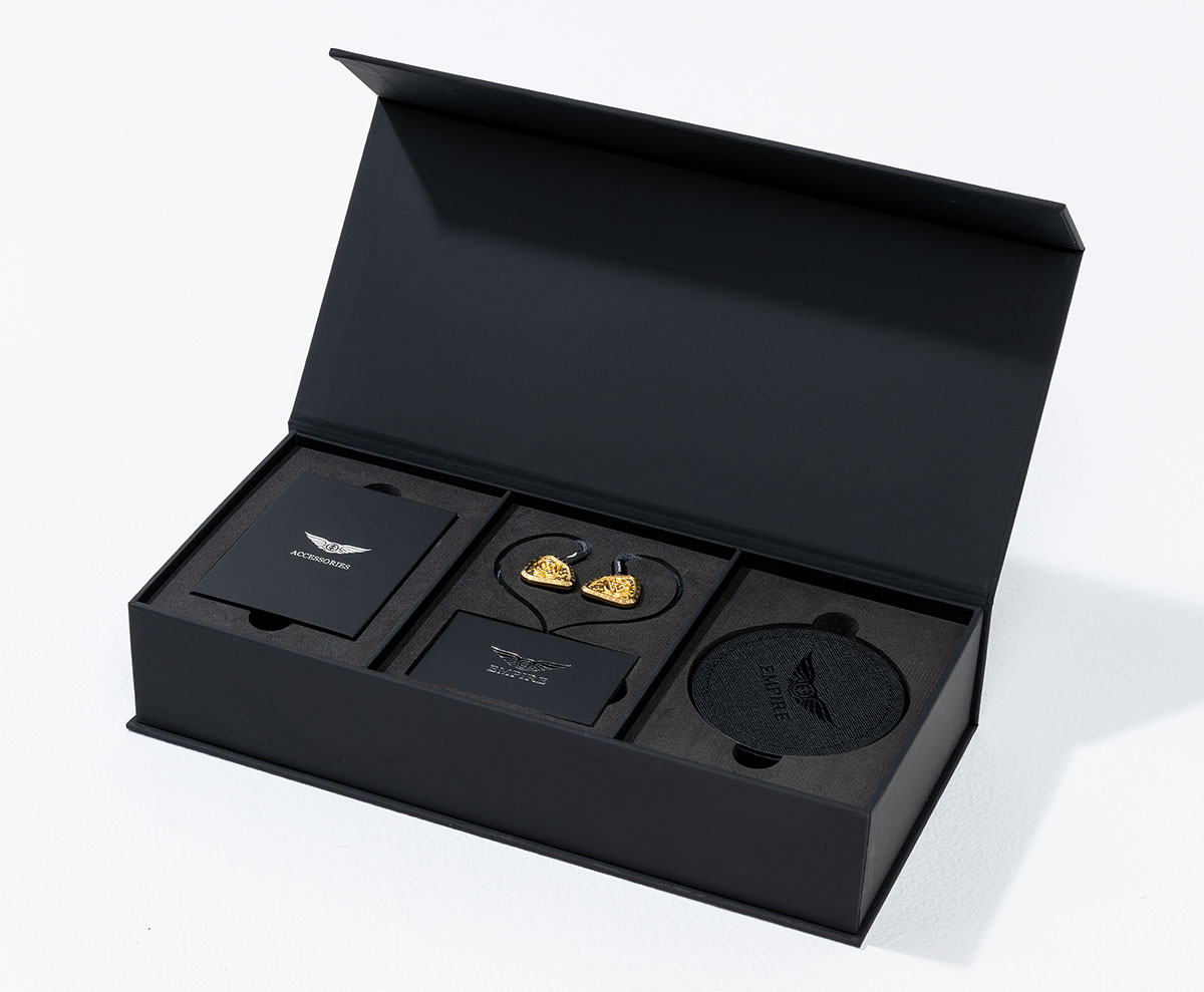 画像2: “神の名” を冠したEmpire EarsのユニバーサルIEM「ODIN MKII」は、“演奏者が曲に込めた想い” まで見事に再現する。麻倉怜士さんが、詳細インプレッションをお届け!