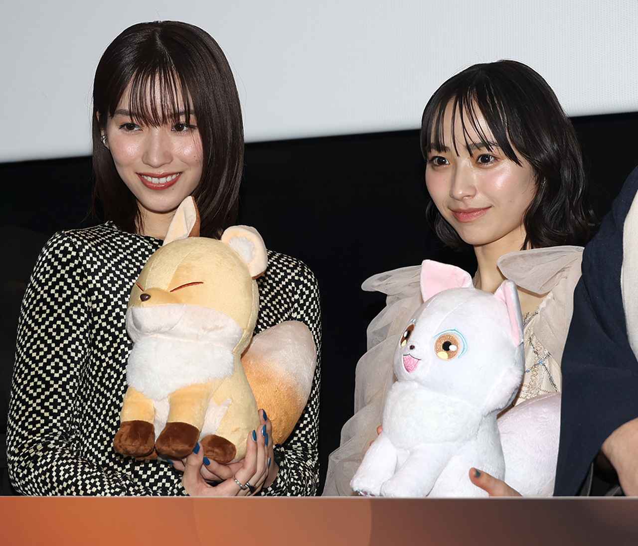 画像: 映画『この本を盗む者は』が公開。声優初挑戦の「片岡凜」と「田牧そら」の初々しさに「可愛い～」とメロメロに