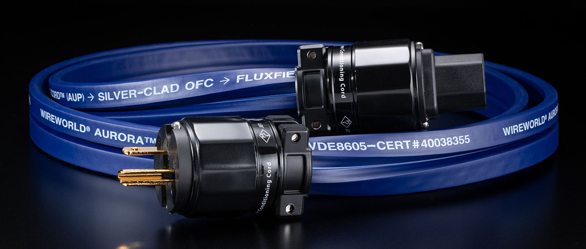 画像3: ナスペックが、ワイヤーワールドのハイエンド電源ケーブルを発売。いずれもFluxfieldデザインと、COMPOSILEX 5絶縁体を採用