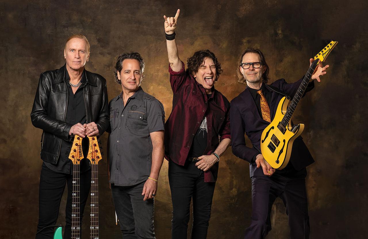 画像: MR.BIGの最後の武道館公演を収録した映像パッケージと新作のスタジオ・アルバムが7月から順次発売。ライブ映像のブルーレイは3Dオーディオも収録される - Stereo Sound ONLINE