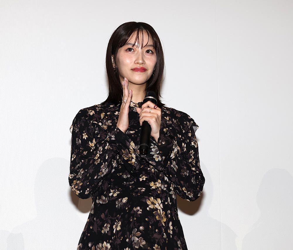 画像2: アニメ映画『この本を盗む者は』、大ヒット御礼舞台挨拶が開催。片岡＆田牧の天然な側面に、出演者も観客も笑顔が溢れる