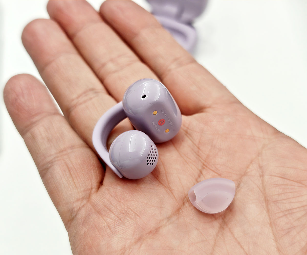 画像: フィッティングクッションはシリコン製で、とても肌触りが良い