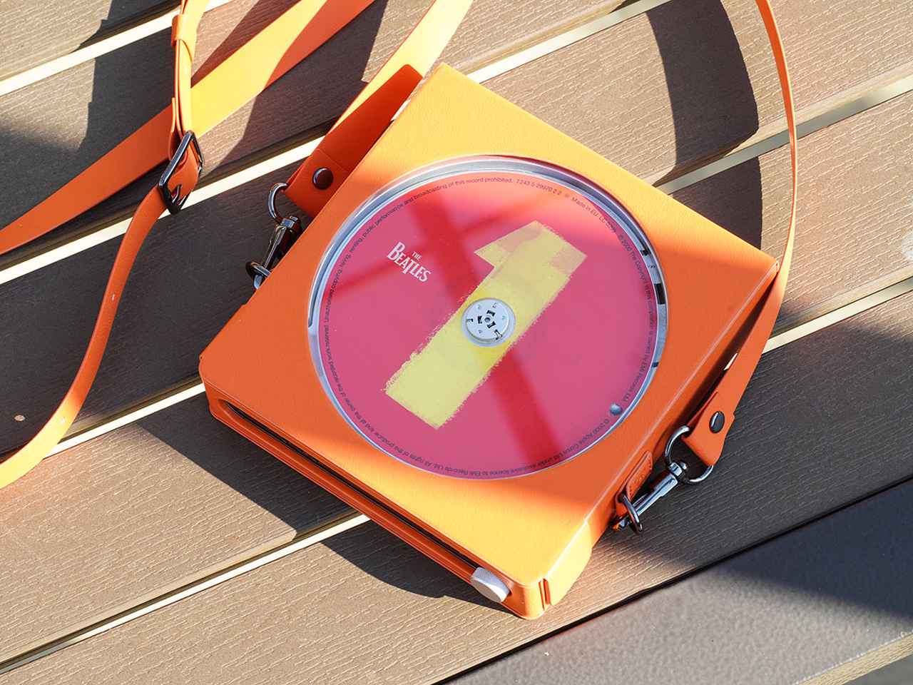 画像2: 大きく進化した、FIIOのポータブルCDプレーヤー「DM15 R2R」が2月6日にデビュー。独自開発のR2R DAC回路を搭載し、CD、USB DAC、Bluetooth送信を全部叶える多機能モデル