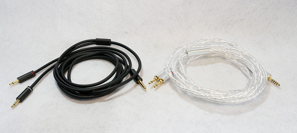 画像: 右がDX4000CL用ケーブル