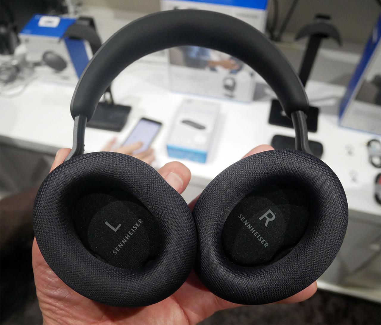 画像: 独自開発の32mmドライバーを搭載