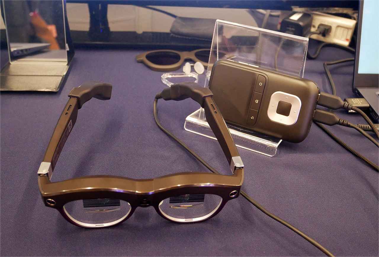 画像: 「透過型XRグラス dynaEdge XR1」