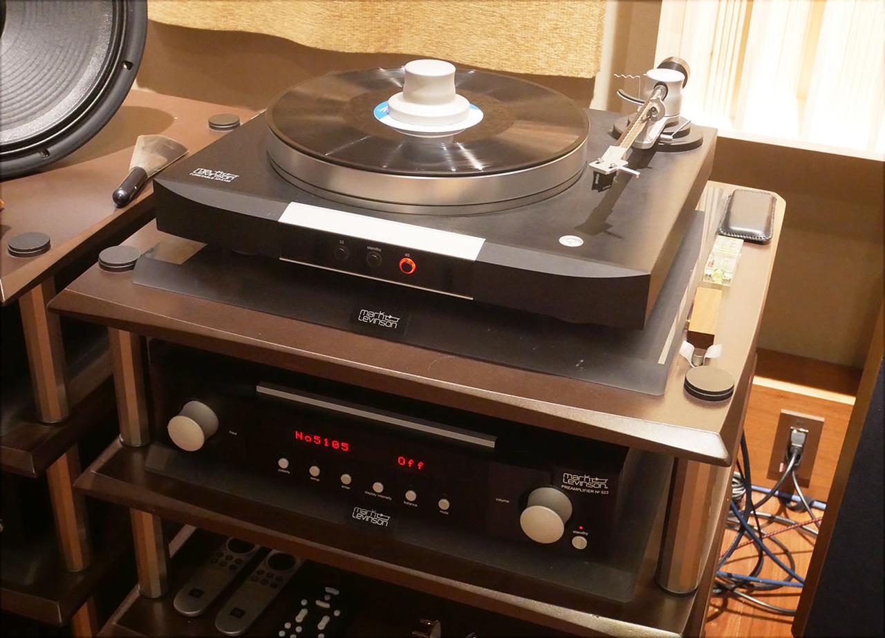 画像: 当日の再生機器には、マークレビンソンのレコードプレーヤー「No.5101」やプリアンプ「No.523」などを予定