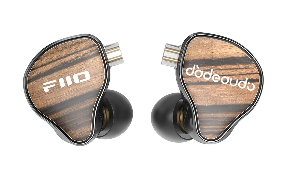 画像: FIIOのインイヤーIEM「JH13」は、なんと¥5,940前後。天然ゼブラウッド採用10mmダイナミック+デュアルBAによる3ドライバーハイブリッドモデル