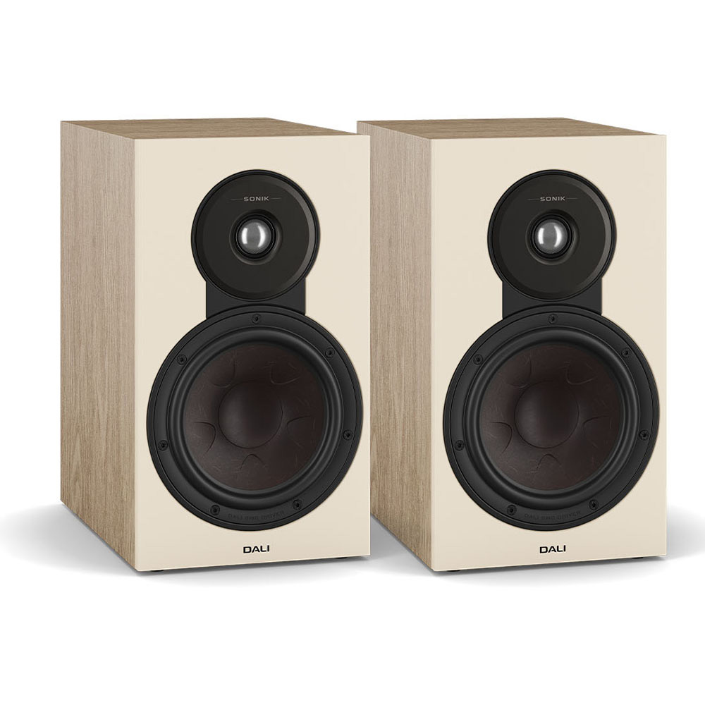 画像: SONIK 3。ウーファー下に「DALI」のロゴが入る