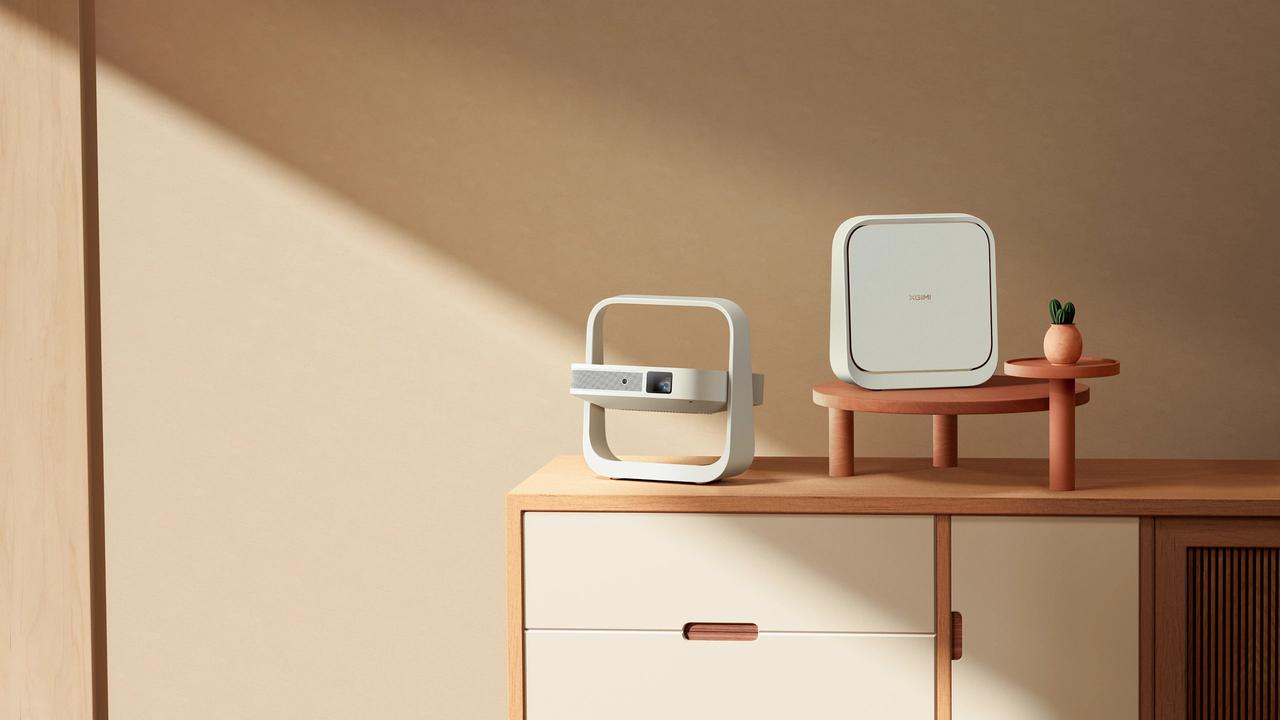 画像: XGIMI Elfin Flip Plus-軽量・携帯性抜群