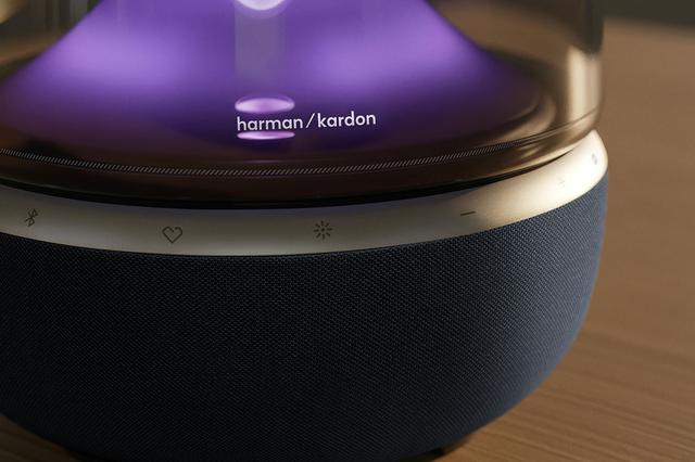 Harman Kardon、＂Aura Studio＂の最新モデルは、Wi-Fi機能の搭載で高
