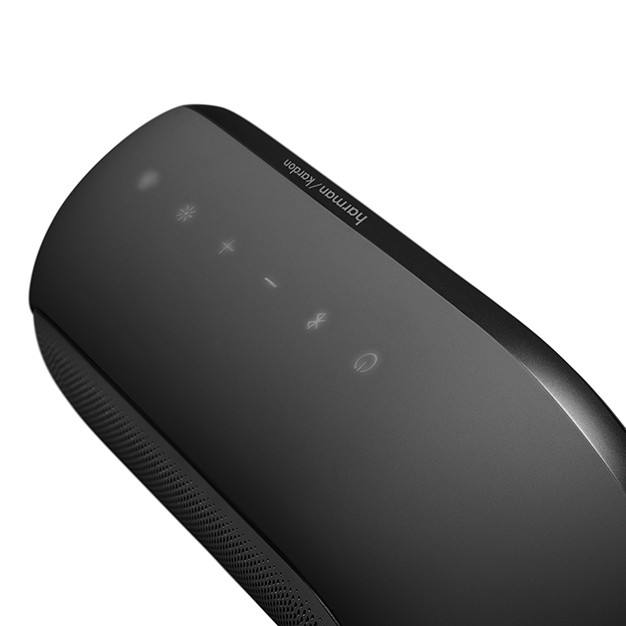 画像: 上面に設定された操作ボタン。物理ボタンとなっている