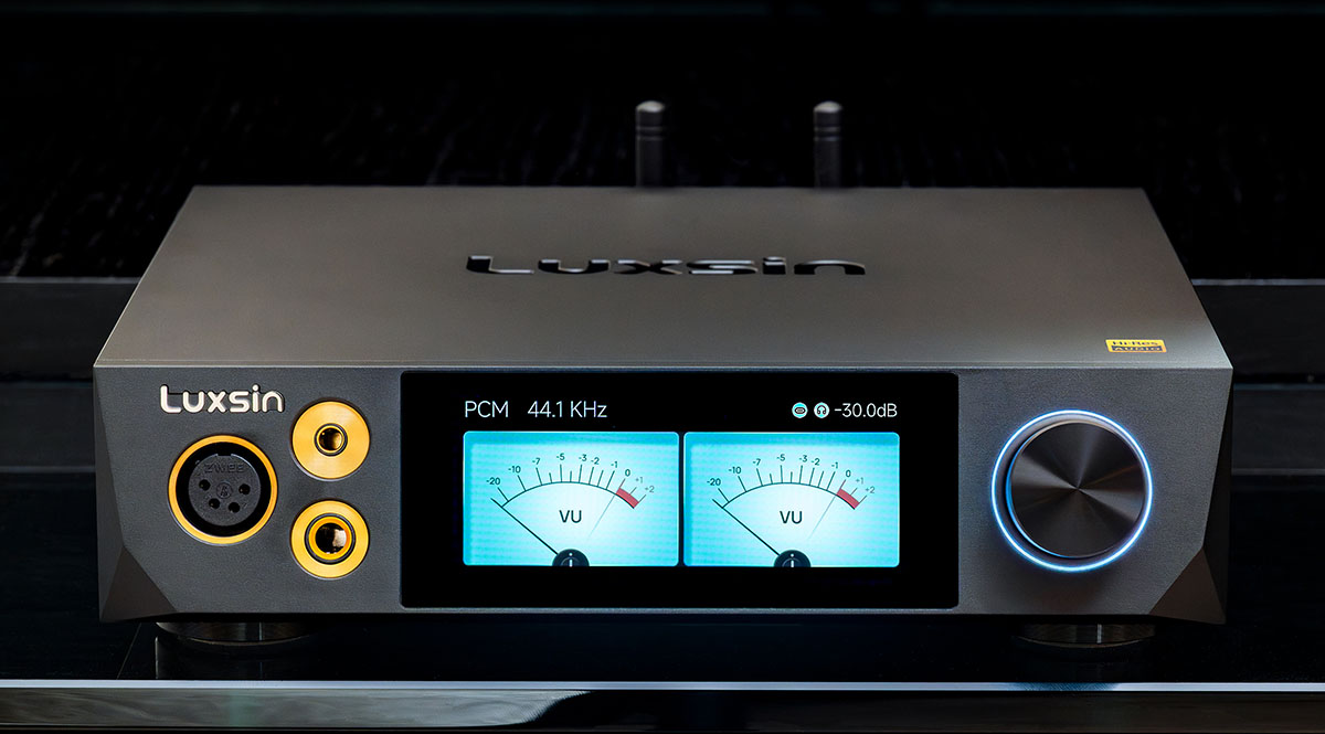 画像1: 新進気鋭のブランド「Luxsin」から、ヘッドホンアンプ「X9」「X8」を試す。基本音質の高さはもちろん、AIによるヘッドホン最適化も楽しめる、“底知れぬ可能性”を感じる