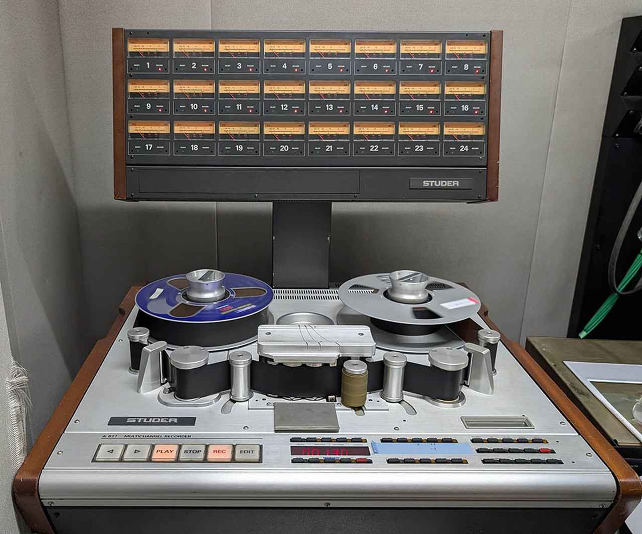 画像: STUDER A-827 MCH アナログマルチレコーダー