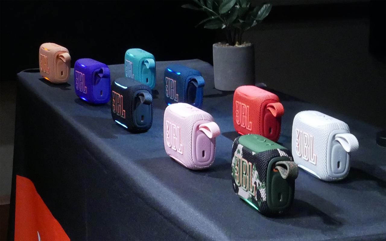 画像: JBLの手軽に持ち運べる「GO 5」は、USB-C接続でのロスレス再生機能を搭載。Bluetoothスピーカーのリーディングカンパニーとして、新しい使い方を提案する - Stereo Sound ONLINE
