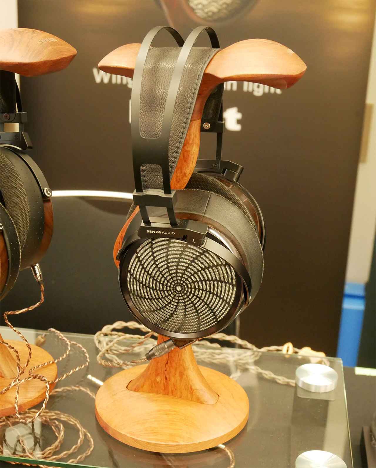 画像8: 【春のヘッドフォン祭 2026 リポート02】多くの人気ブランドを擁するアユートは、Astell&Kern やNoble Audio など9モデルの新製品を揃える