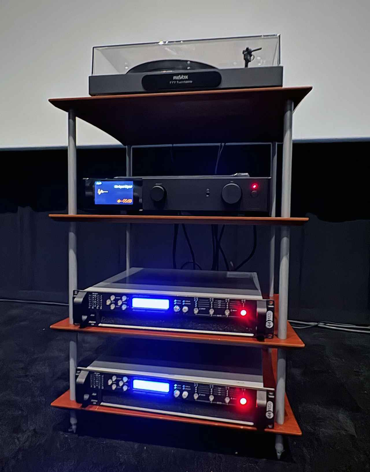 画像: 上段から、ルボックス「T77」、オーディオラボ「9000Q」、リニアリサーチ「44 Series M20」