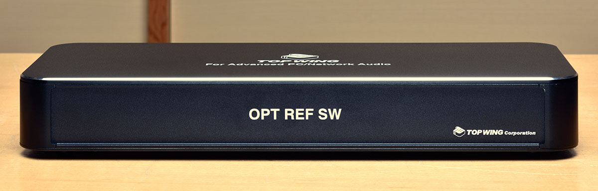 画像1: トップウイング「OPT REF SW」で、SFP接続を含めた様々な使いこなしを試す。ネットワークオーディオのスイッチングハブは、オーディオシステムのアンプに相当する大切な機器だ