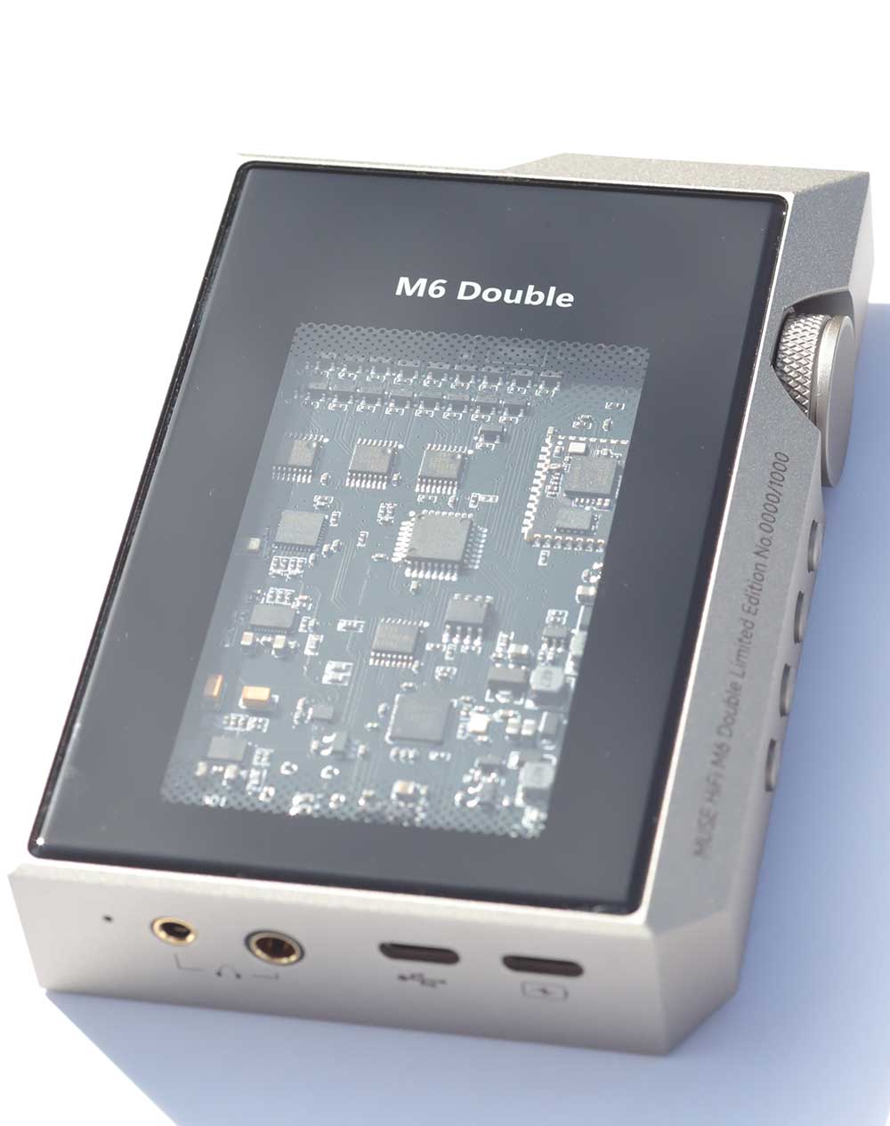 画像1: MUSE HiFi、電子管+ニクシー管搭載のポータブルDAC/ヘッドフォンアンプ「M6 Double」を6月27日に発売