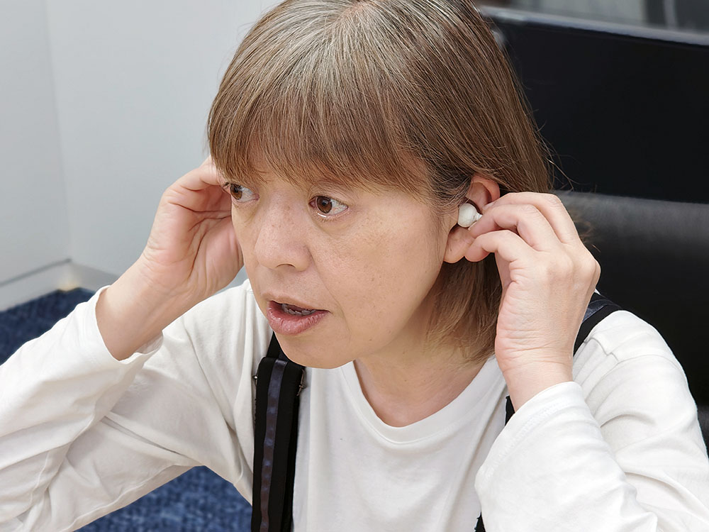 画像3: 【レビュー】今話題のオープンイヤータイプの集音器を使ってみたら！周囲の音が良く聞こえるから、聞き返しの回数が減って家族との会話も増えた