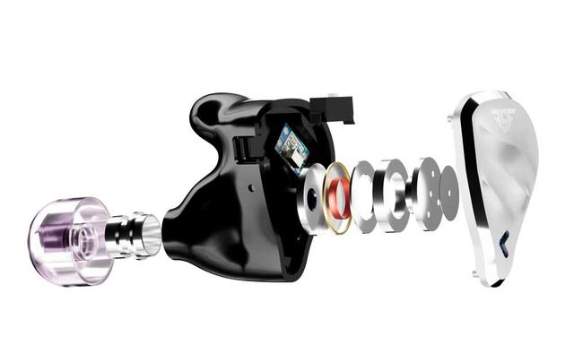 画像2: 新ゲーミングブランドFSFから、USB-CタイプのゲーミングIEM「Blink Bound BD01」が8月8日に発売