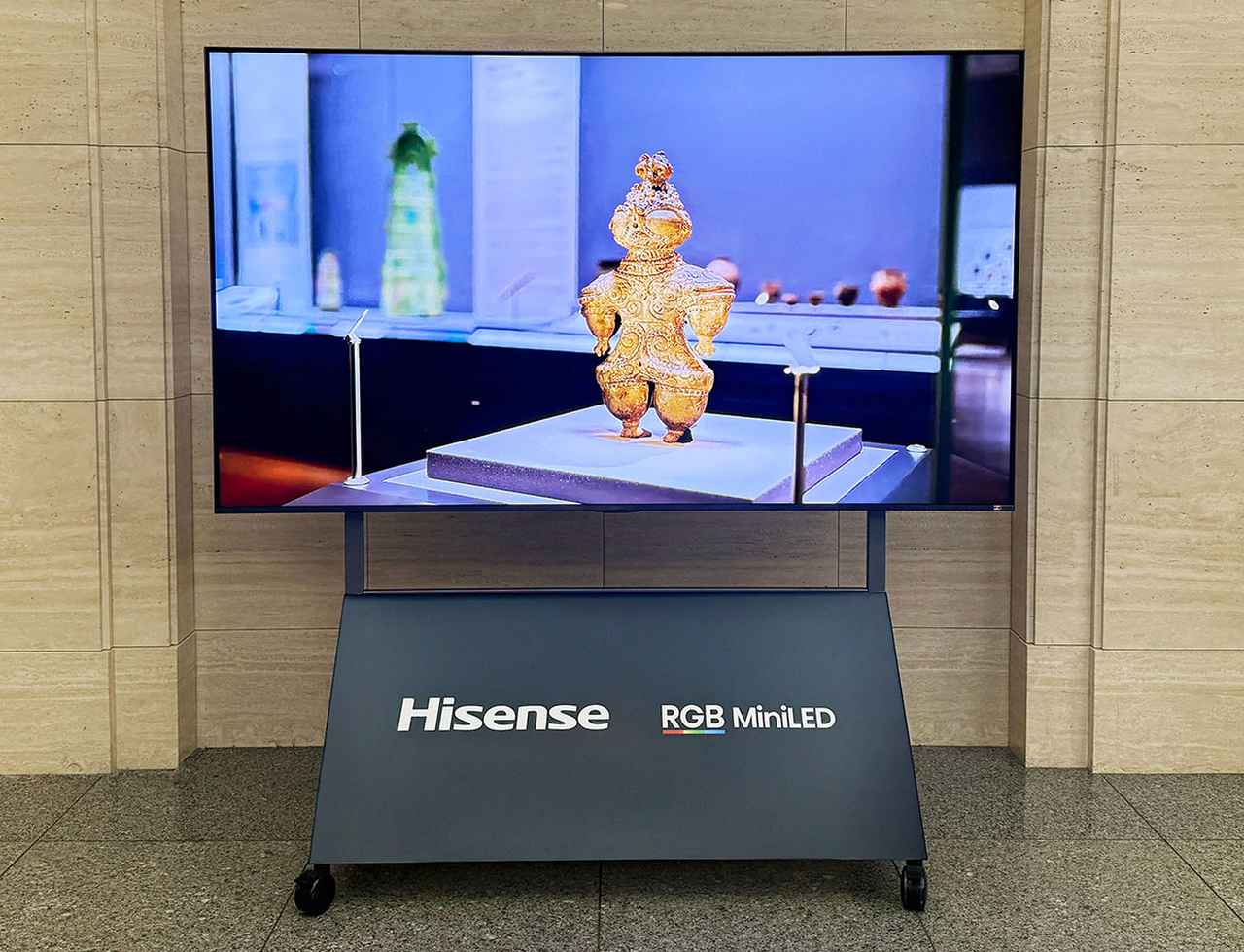 画像: ハイセンスの「100UXS」が東京国立博物館に採用! RGB MiniLED による豊かな色彩表現で、文化財の細部や質感まで再現
