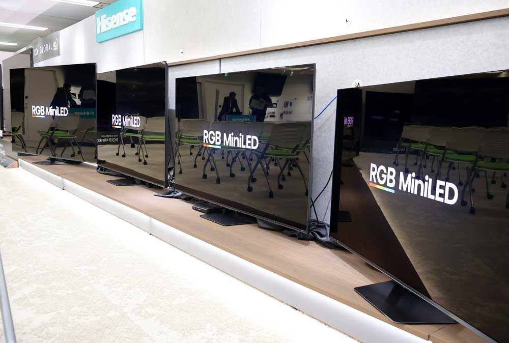 画像1: ハイセンス、RGB miniLEDバックライト搭載4K液晶テレビのラインナップを拡大。「U9Sシリーズ」を投入。色の鮮やかさは一段とアップ！
