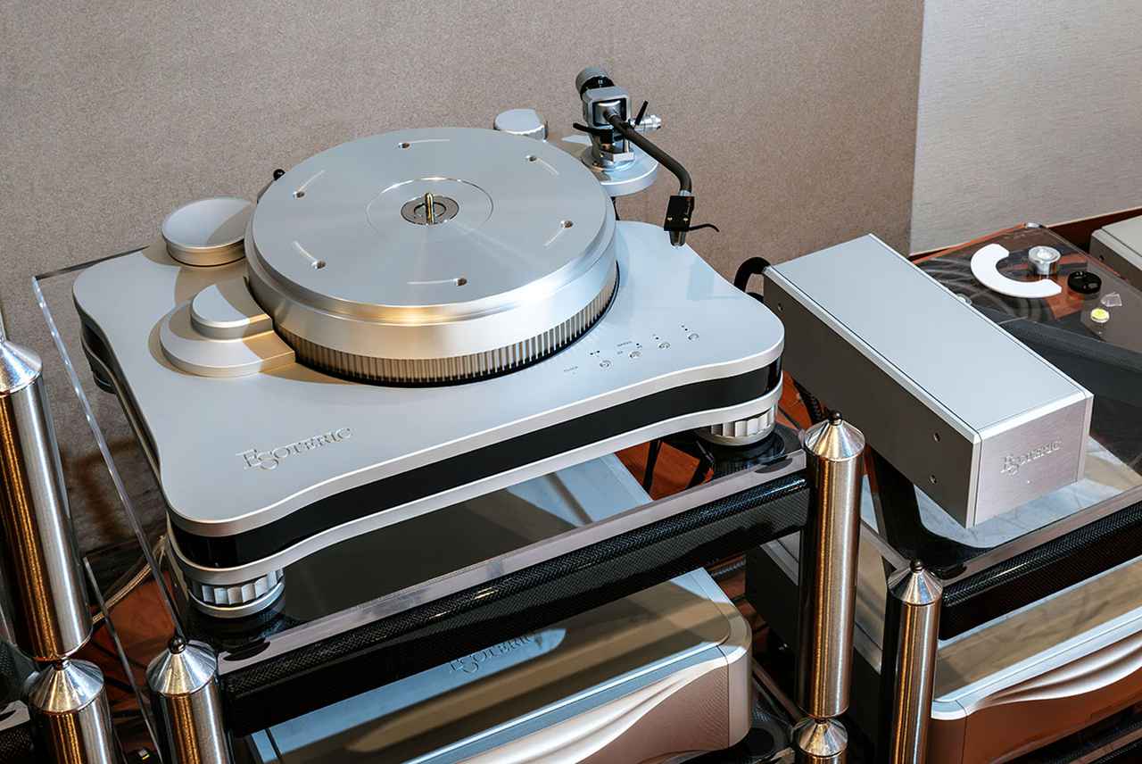 画像3: Grandiosoの技術を踏襲した、エソテリックの新世代ラインナップ「K-1XE」「T-01」「N-01XE」を聴く! 異なるメディア再生の頂点をほぼ同時期に目指したことで、著しい成果を上げている