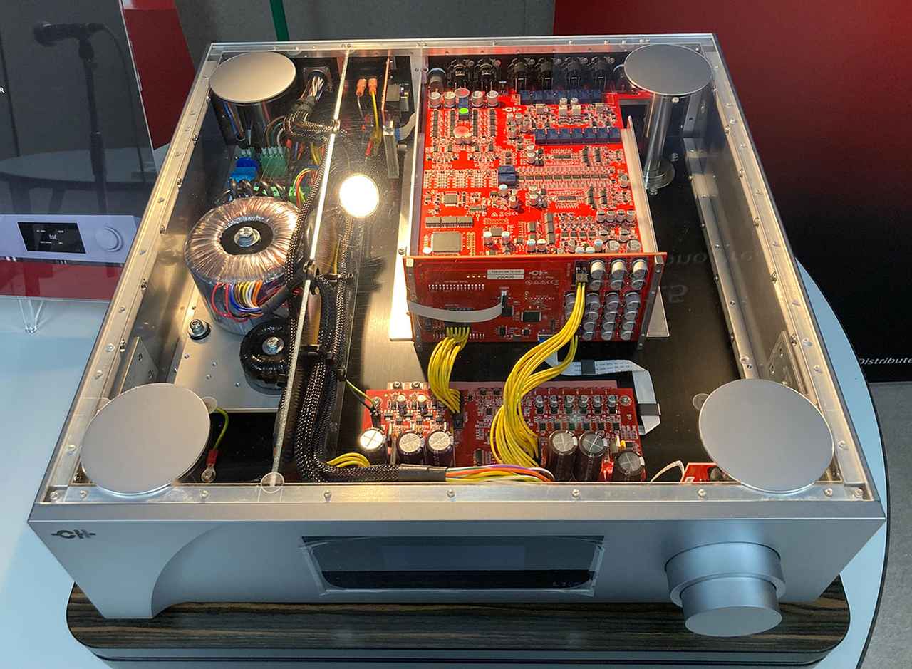画像: ラインプリアンプ「L1.5」の内部も公開されていた