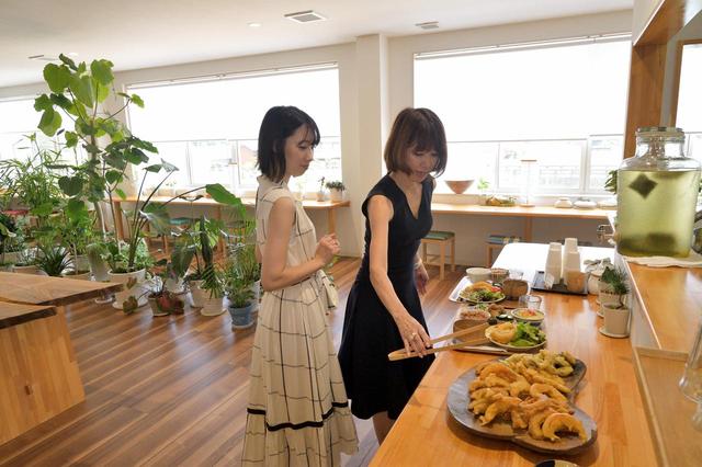 画像3: 最初の目的地「tamaki niime」に到着!野菜のみを使った体に優しいおばんざいでランチ。