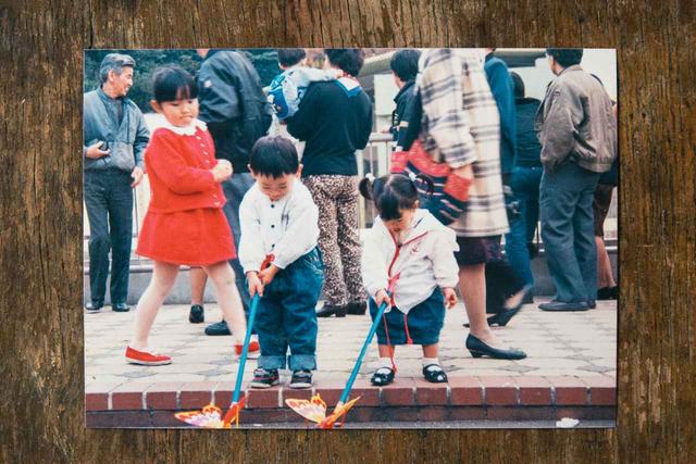 画像2: 仲良しすぎる兄弟。母が幼少期の思い出を語る