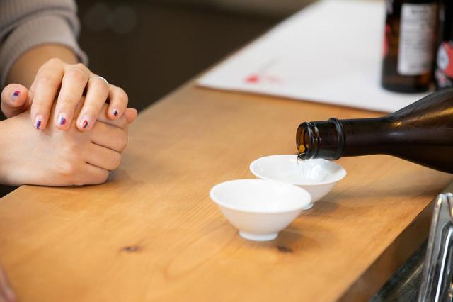 画像: まずは1番の「生酛 純米大吟醸 楽風舞」から!