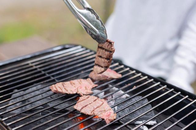 画像4: やっぱり炭火焼きはおいしい!