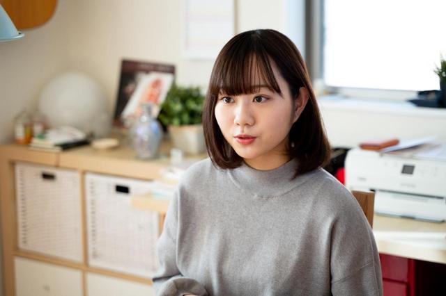 画像1: 純粋さを貫きながら現実を生き抜くお母さん
