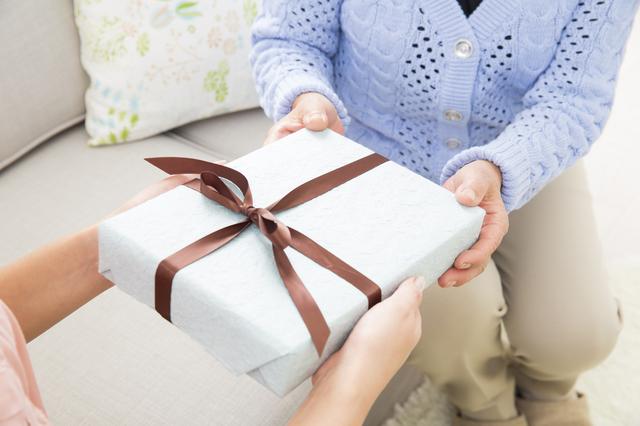画像: 4、手土産とお土産、おもたせの違いとは?