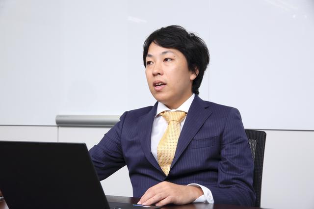画像: 幼い頃から格差社会に疑問を持ち、世の中に貢献できる仕事に就きたいと考えていたという芦沢氏