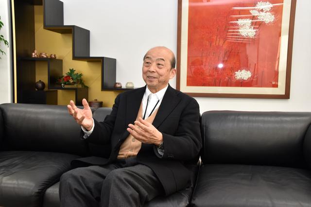 画像: 「仏壇・仏具だけでなく、お客様からの要望があればどんなことにもチャレンジしています」と八木社長
