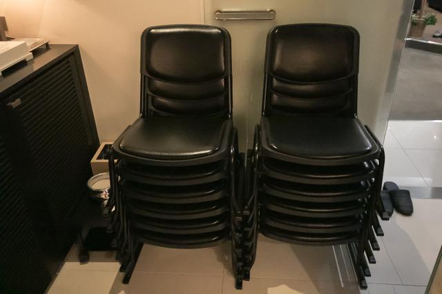 画像: 会葬者が10〜15名の場合は、2階の式場を使用
