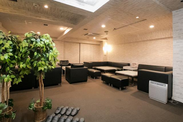 画像1: 大阪梅田・6階建て「ご安置ホテルリレーション」- あの葬祭ホールへ行ってみた Vol.5