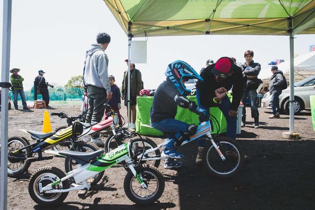 画像: 体験は全日本モトクロス会場で