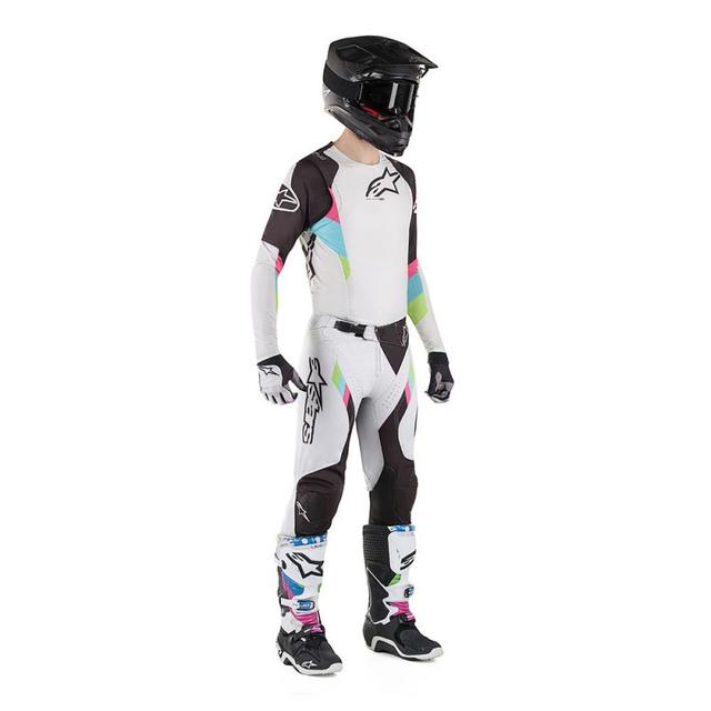 画像: alpinestars SUPER TECH www.dirtfreak.co.jp