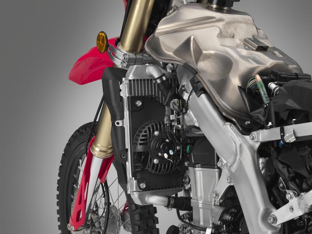 画像5: ユニカム450ccエンジン