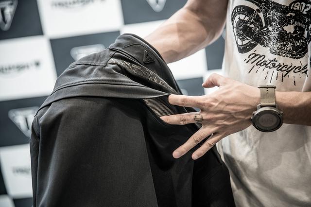 画像3: TRIUMPHのライディングジャケットが、スパイシー