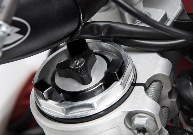 画像2: 低速トルクもあり、高回転域が楽しい125ccモデル RR2T125