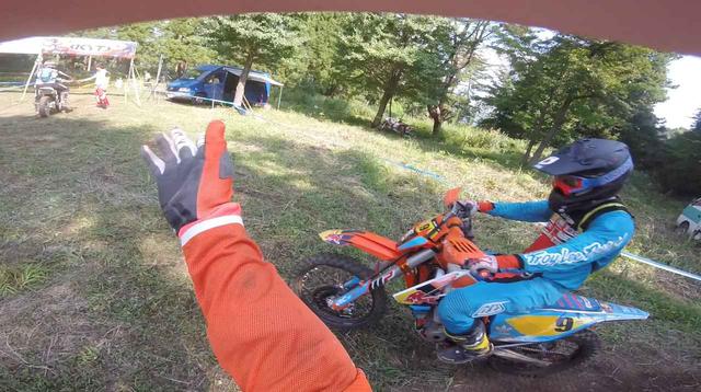 画像1: テスト到着。入る順番も大事な駆け引き